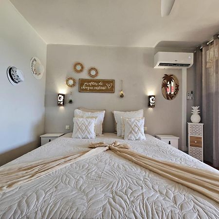 L'Oiseau Du Paradis Vue Mer Studio A Saint Francois A 100 M De La Plage Ngoại thất bức ảnh